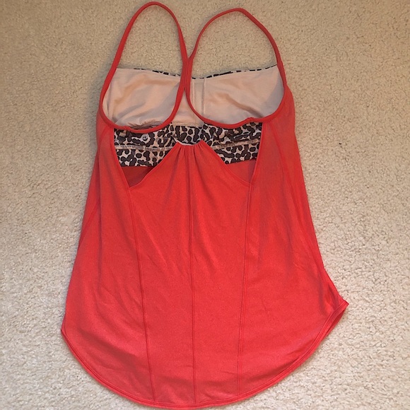 Lululemon Work Out Tank - Picture 2 of 3